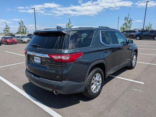 2018 Chevrolet Traverse LT Cloth