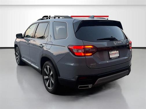 2023 Honda Pilot AWD Elite