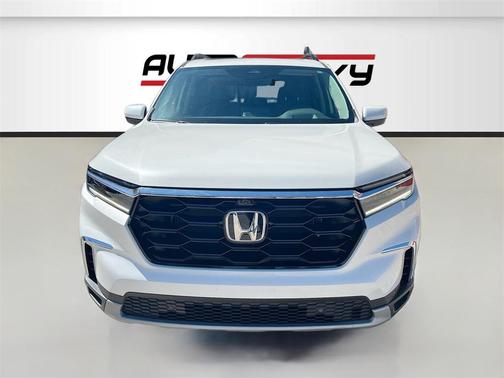 2023 Honda Pilot AWD Elite