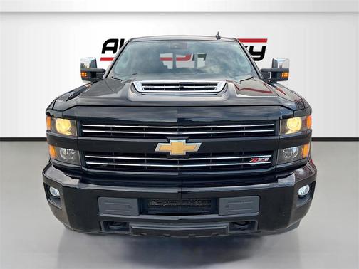 2017 Chevrolet Silverado 2500 High Country