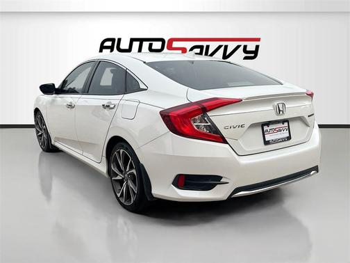 2019 Honda Civic Touring