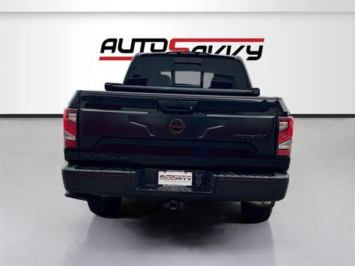 2024 Nissan Titan PRO-4X