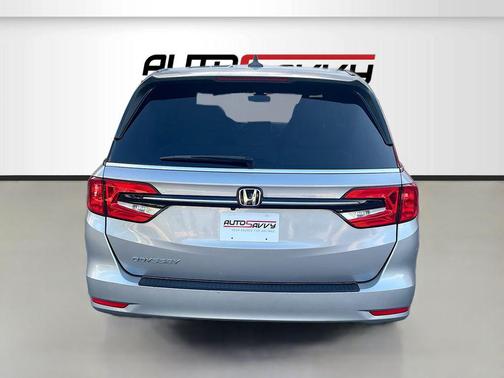 Silver 2022 Honda Odyssey EX-L
