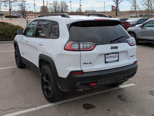 2022 Jeep Cherokee Trailhawk
