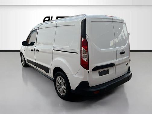 2023 Ford Transit Connect XLT