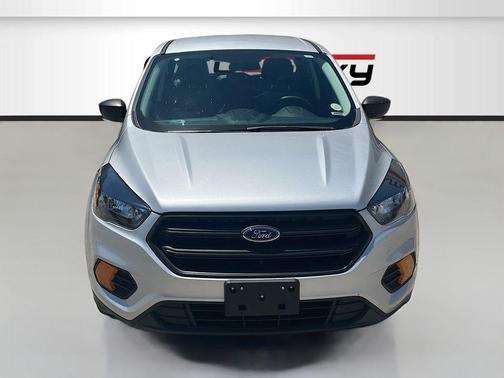 INGOT SILVER METALLIC 2019 Ford Escape S