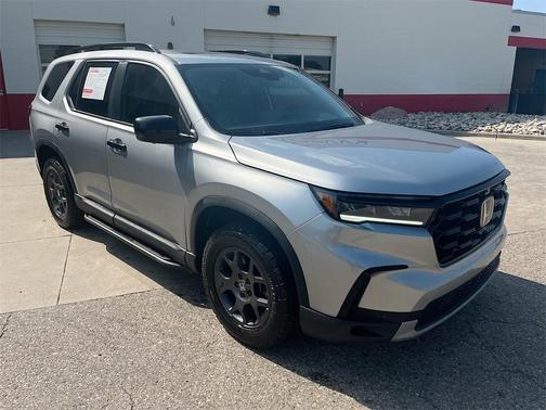 2025 Honda Pilot TrailSport