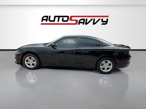 Pitch Black Clearcoat 2023 Dodge Charger SXT