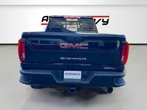 Onyx Black 2021 GMC Sierra 2500 AT4