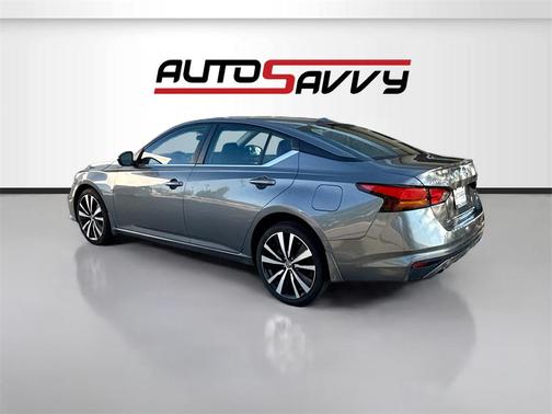 2021 Nissan Altima SR Intelligent AWD
