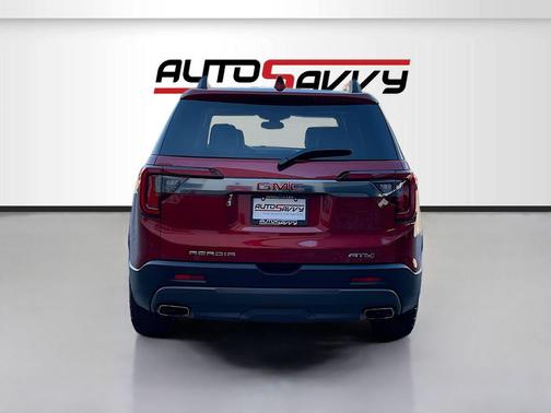 2023 GMC Acadia AWD AT4