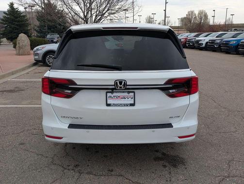 2023 Honda Odyssey Elite