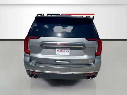 Sterling Metallic 2024 GMC Yukon XL Denali