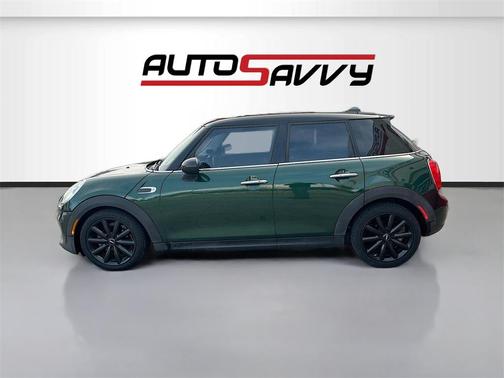 2017 MINI Hardtop Cooper