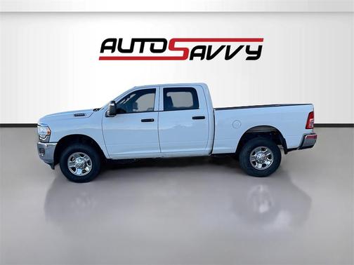 2024 RAM 2500 Tradesman Crew Cab 4x4 6'4' Box