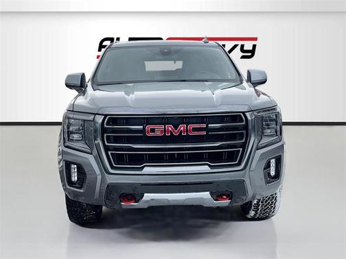 2022 GMC Yukon 4WD AT4