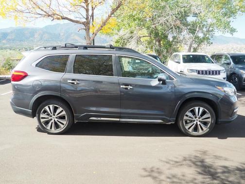 Photo 3 of 31 of 2020 Subaru Ascent Touring 7-Passenger
