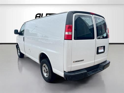 2024 GMC Savana 2500 Work Van