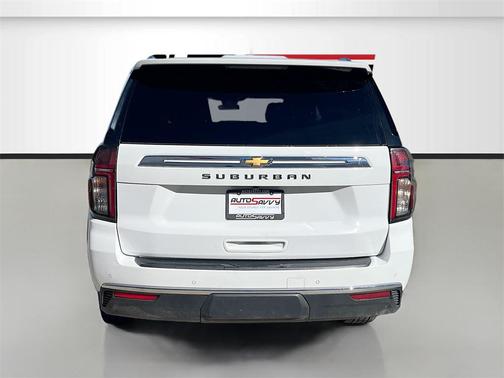 2023 Chevrolet Suburban LS