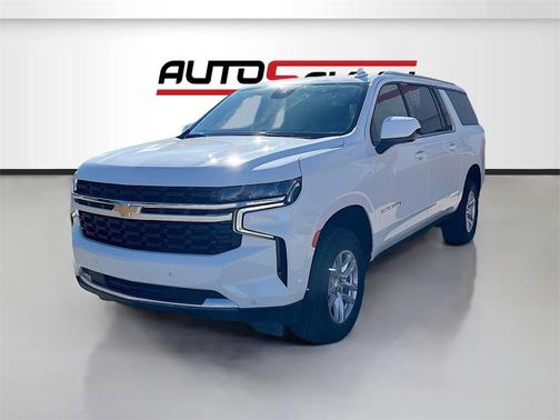 2023 Chevrolet Suburban LS