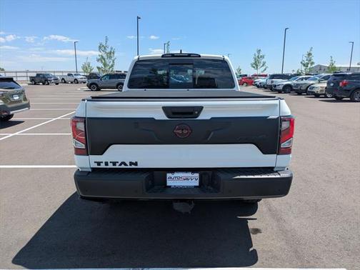 2024 Nissan Titan PRO-4X
