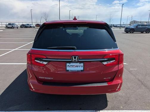 2024 Honda Odyssey Elite