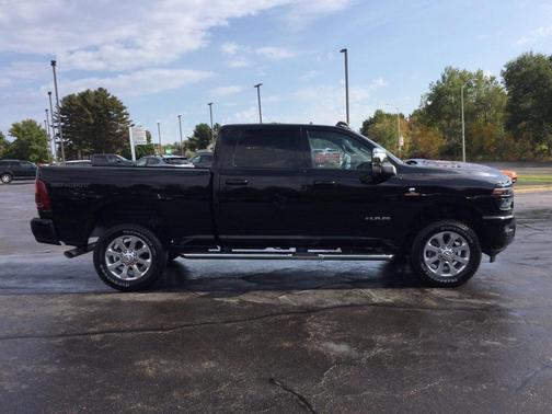2025 RAM 2500 Laramie Crew Cab 4x4 6'4' Box