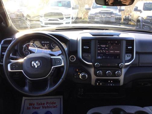 2024 RAM 2500 Big Horn Crew Cab 4x4 6'4' Box