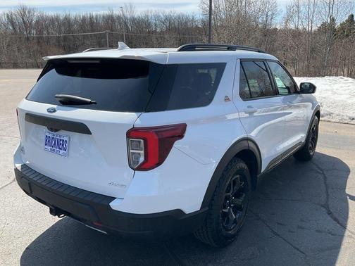 Star White Metallic Tri-Coat 2022 Ford Explorer Timberline