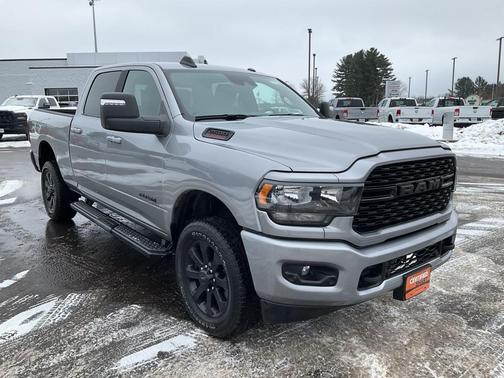 2024 RAM 2500 Big Horn Crew Cab 4x4 6'4' Box