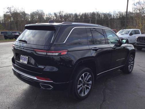 2023 Jeep Grand Cherokee Overland