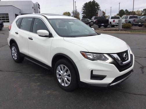 2017 Nissan Rogue S