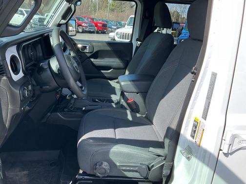 2025 Jeep Wrangler 4xe Willys