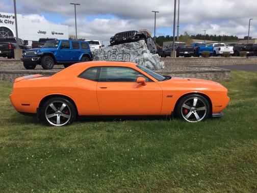 2012 Dodge Challenger SRT8 392
