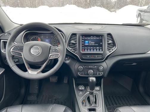 2022 Jeep Cherokee Latitude Lux