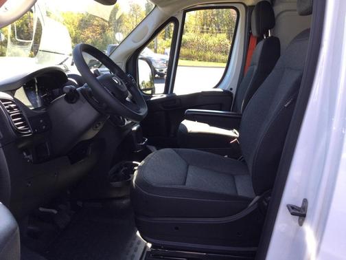 2025 RAM ProMaster 2500 Tradesman