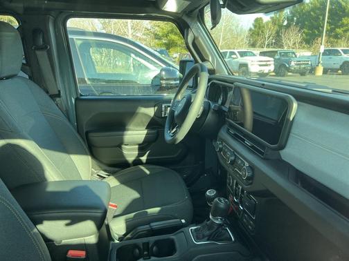 2025 Jeep Wrangler 4xe Willys