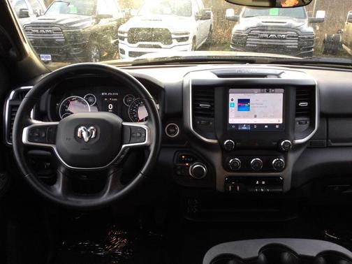 2024 RAM 2500 Big Horn Crew Cab 4x4 6'4' Box