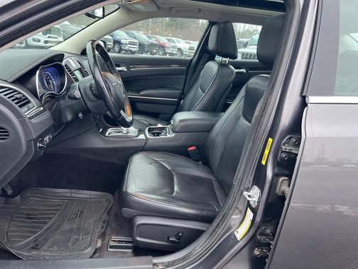 2018 Chrysler 300 Limited