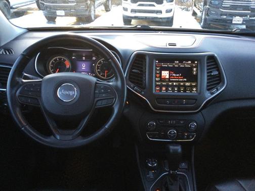 2021 Jeep Cherokee Trailhawk