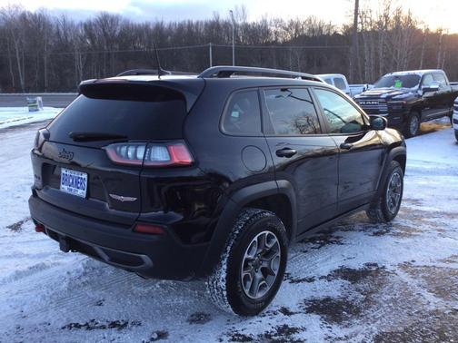 2021 Jeep Cherokee Trailhawk