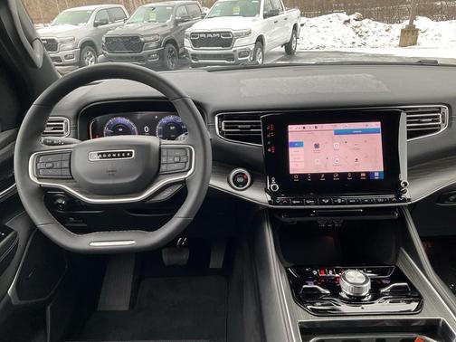 2023 Jeep Wagoneer Series III 4x4