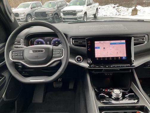 2023 Jeep Wagoneer Series III 4x4