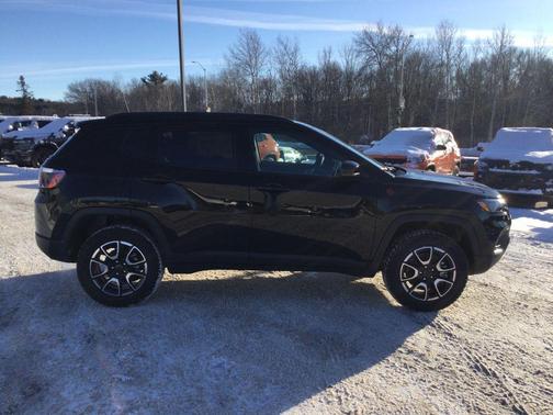 2026 Jeep Compass Trailhawk