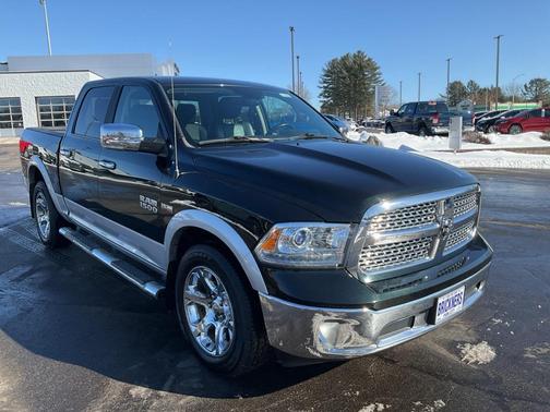 2017 RAM 1500 Laramie
