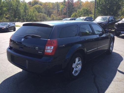 2005 Dodge Magnum SXT