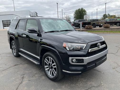 Midnight Black Metallic 2018 Toyota 4Runner Limited