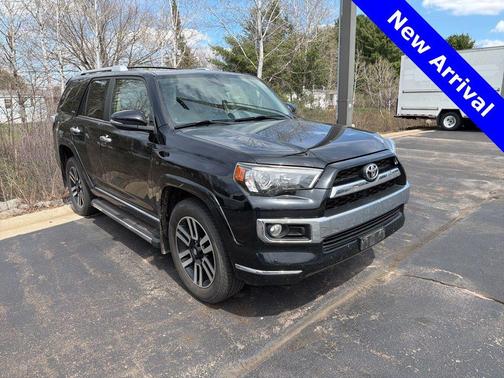 Midnight Black Metallic 2018 Toyota 4Runner Limited