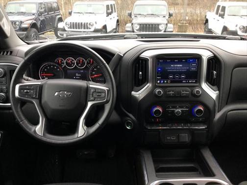 2022 Chevrolet Silverado 1500 LT Trail Boss