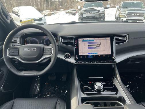 2026 Jeep Grand Wagoneer Limited Altitude 4x4